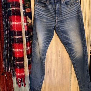 American Eagle Outfitters Dark Blue Jeans